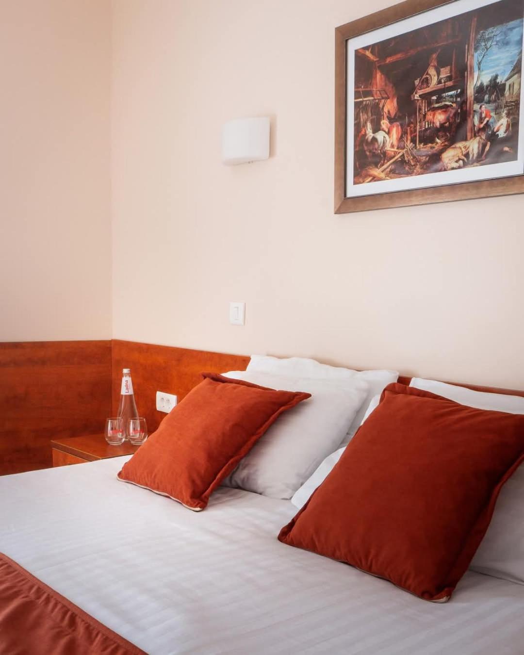 Hotel Sileks Охрид Екстер'єр фото